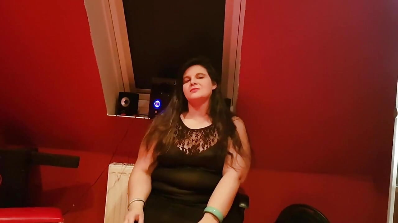 Dominant Brunette MILF Punishes Her Submissive Slave with Spanking and Fingering