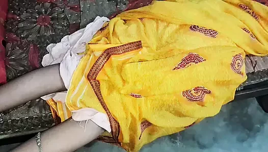 Hintli hauswaif kocasıyla numara yapıyor