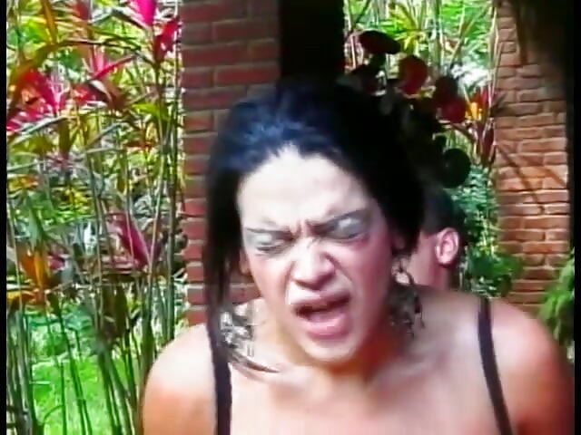 Ravenhead Brazilian t-girl Carol in black outfit with juicy round butt and her friend polish chocolate eyes each other in turns