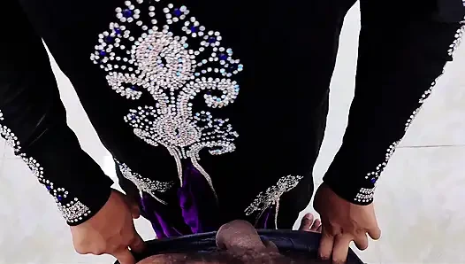Dever ne chaati hijabi bhabhi ji ki raseli chut maast desi chudai xxx