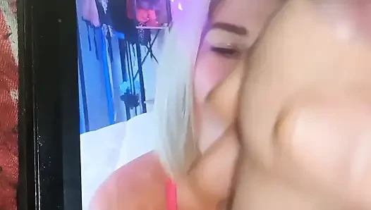 Cumgirlfacial