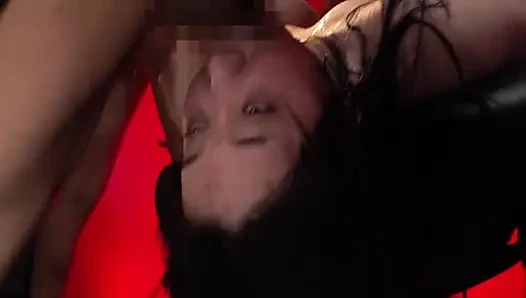 Ayaka Hirosaki выдвинула за пределы, как контроль и сенсация перегружают все ее существо