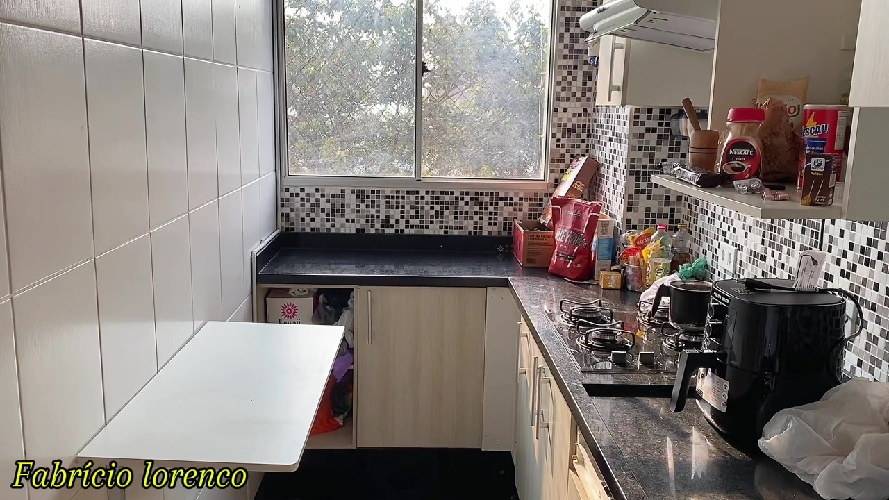 エッチな18歳の連れ子のお尻を朝食として食べちゃいました!