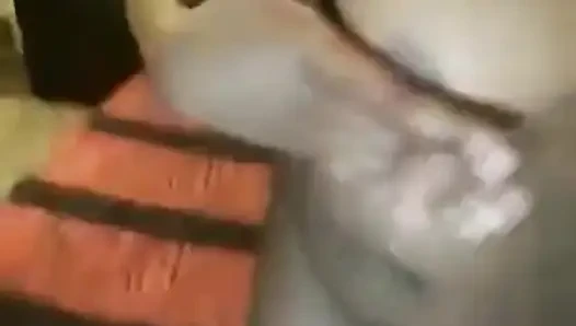 Setelah sepak bola, wanita bbw yang hot banget merasakan kenikmatan