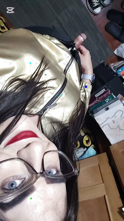 偽娘大屁股婊子