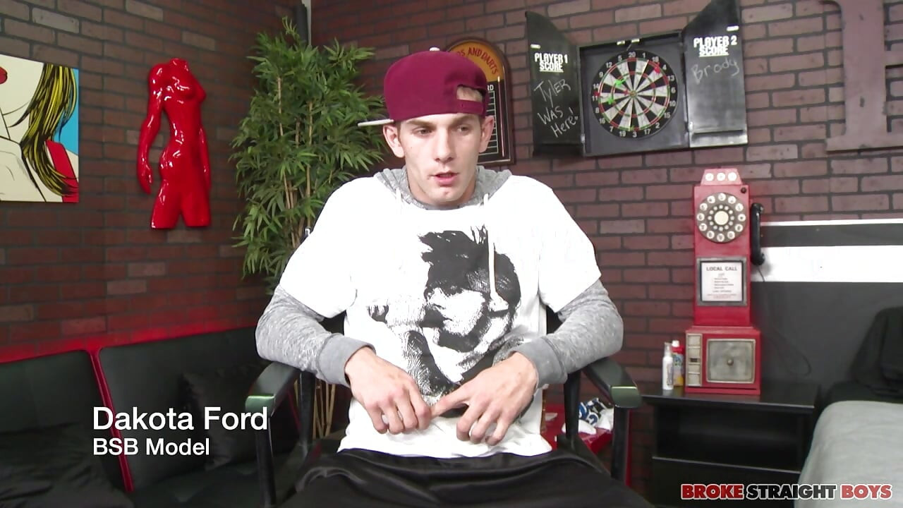 Vadim Black Penetrates Dakota Ford Raw
