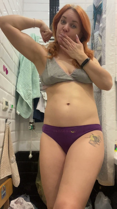 Strong Girl Showing Her Muscles and Flashing Ass, Tits and Pussy