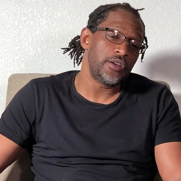 Blasian karım Bayan Kellie Shin ile tanıştığım gün bts bonusu Mr Nuttz tarafından kaydedildi