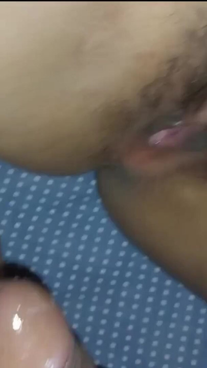 My wife arrives very horny from work and asks me for a cock. she cums screaming luscious moans. | Clip 1