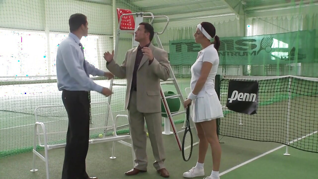 Redhead slut double penetrated on the tennis court