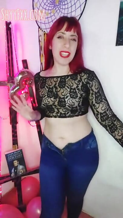 Shyyfxx Your Stepsister Gets Into Your Room and Secretly Fucks You JOI