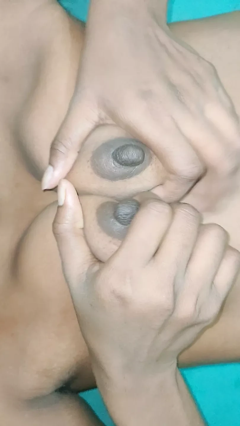 Indiana bhabhi tradisce suo marito e scopa con il suo ragazzo nella camera d'albergo Oyo con audio hindi parte 24