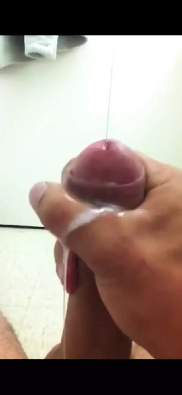 Cumshot from Jonathan Cyr