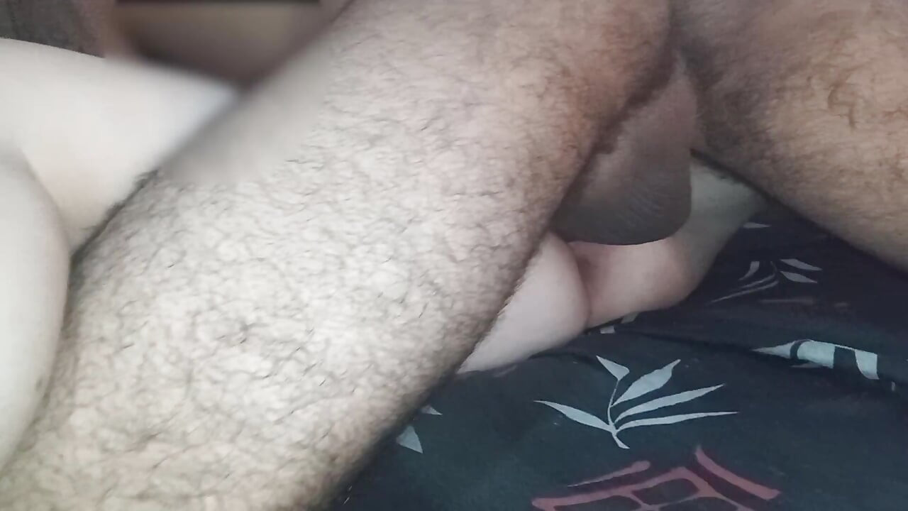 Esposa ninfomaníaca enlouqueceu pelo pau do amigo, ficou toda molhada # 3