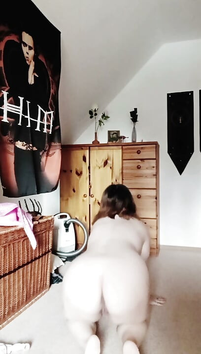 THE KEBAB FARM Linda Elise visar sin fitta för första gången