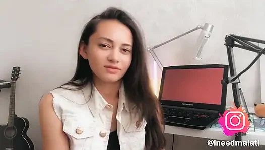 My First Lesbian Kiss