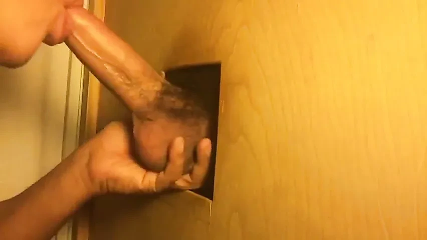 Bushy glory hole