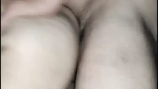 Suara memek basah sedang disetubuhi
