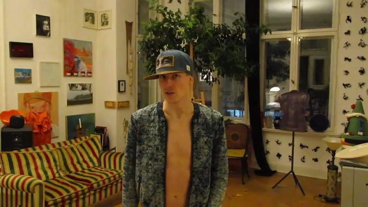 TWINK IS ALWAYS HUNGRY FOR RAW COCK
