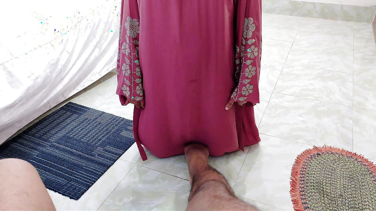 Horny stepmom and hot stepson share one bed at the night