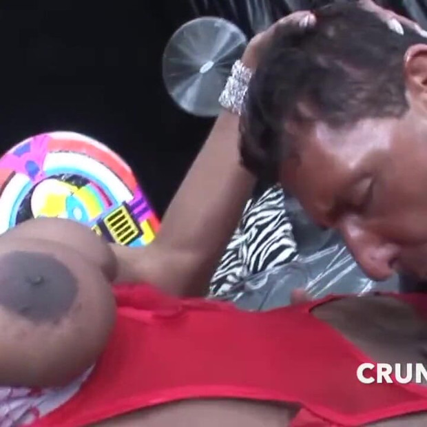 亚洲青少年被直男好奇14性交