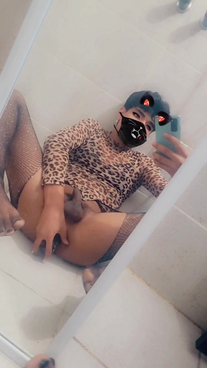 मुझे काला लंड चाहिए