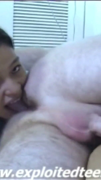 Exclusive Filipino Amateurs Mary, Sarah 18 Plus Do Lesbian Cunnilingus, Threesome, Deepthroat, PTM, Rimming, Cum In Mouth. | Clip 1