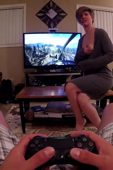Sucking His Cock Dry While He Plays Ps4