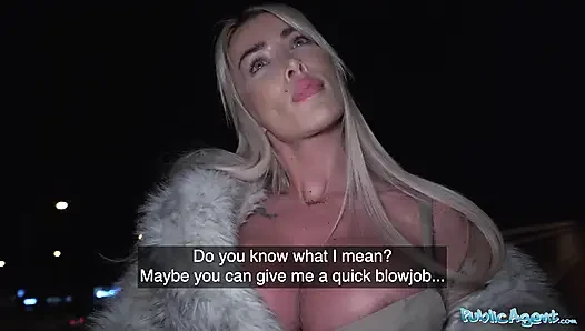 Bayan Teela'yı ağzına boşalmadan önce büyük yarağıma binerken izle - public agent