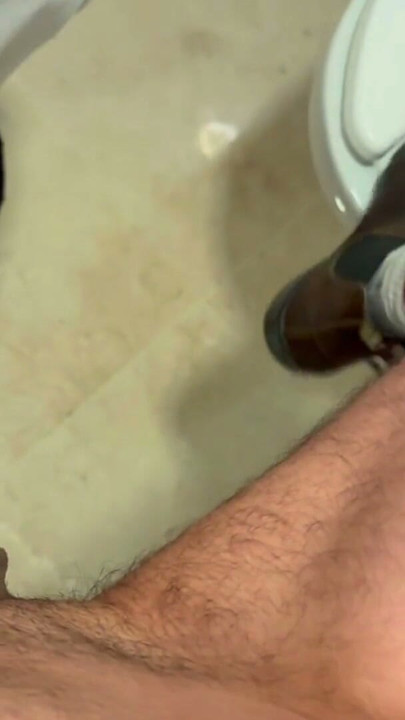 Grinder guy sucks my big dick in a public toilet | Clip 1