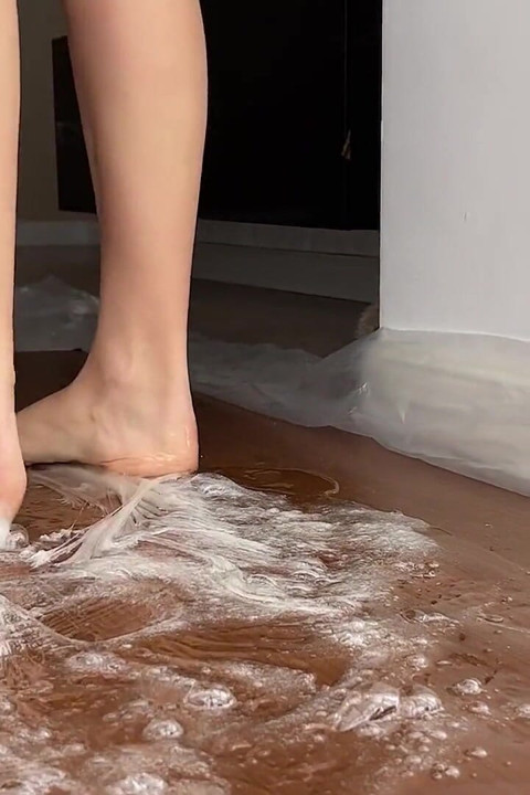 Barefoot Stuck in a Sticky Glue