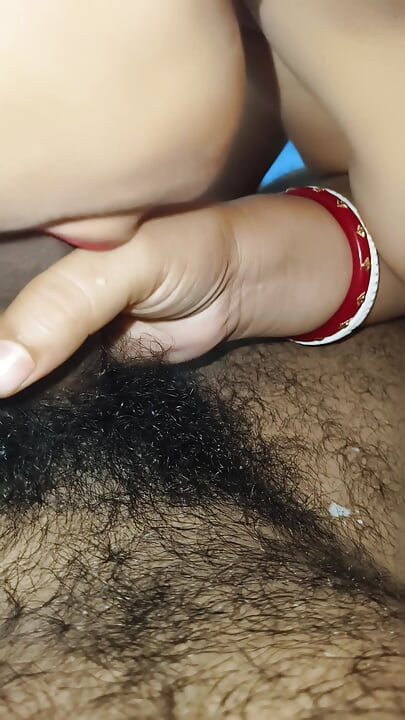 Na lange tijd desi bhabhi seksvideo met devar viraal