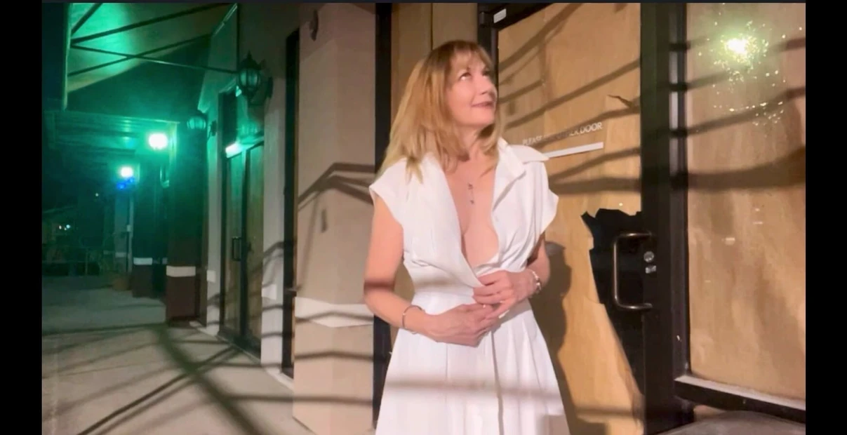 Public Purrrrrzzzz is at it again! Public nudity, Public masturbation, flashing, Public flashing, masturbation in public, matur