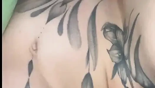 Pengantin wanita membuatku jadi budak seksnya... Ya ampun