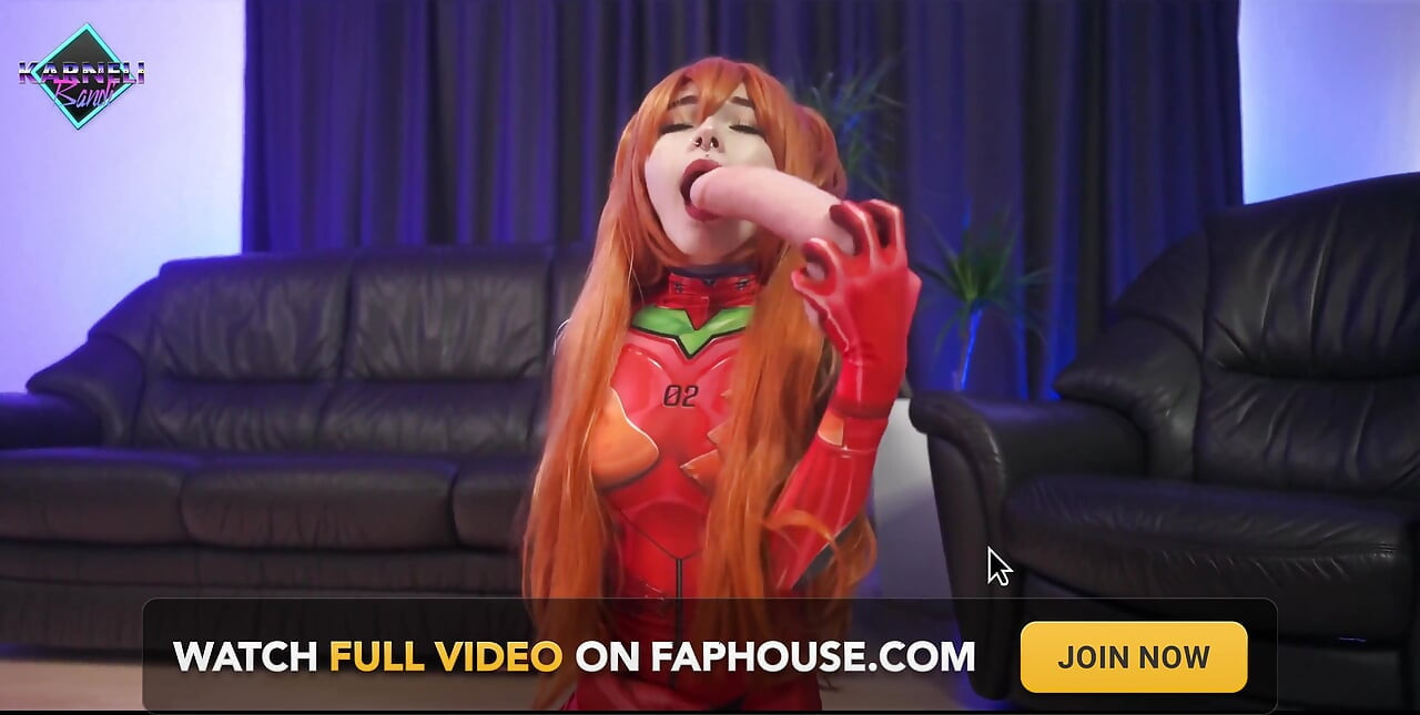 Asuka Langley treinando seus buracos apertados
