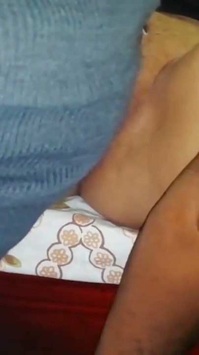 stepbrother took off her beautiful panties and started sucking stepsister's pussy | Clip 1