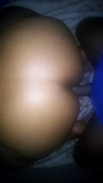 bbw anal red bone bouncing on bbc. Closet backdoor cum whore
