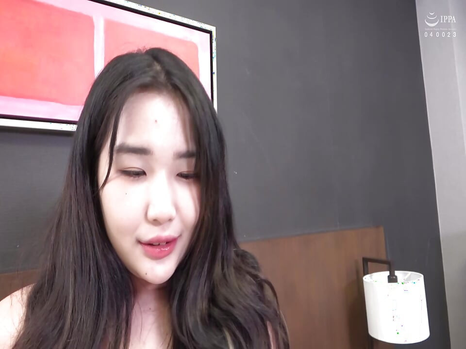 P117G04 A busty beauty I found on a Korean match app! Fly to the site and have sex exchange!