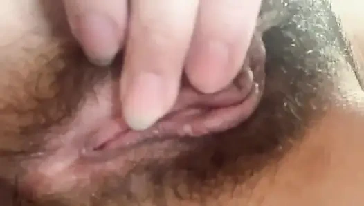 VerschlÃ1/4ckt kleines arschloch, behaarte muschi, lippe