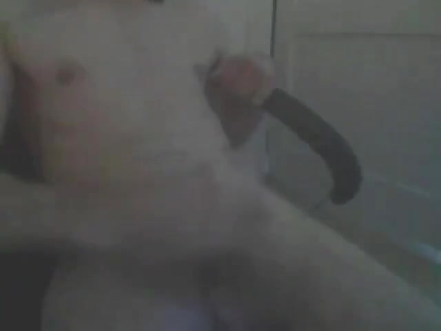 Makaik Handjob