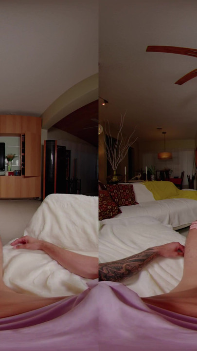 Moment inoubliable de « Restez à la maison et baise-la en lingerie - porno réel virtuel »