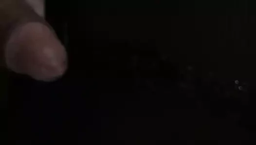 ... sonra boşalıyor