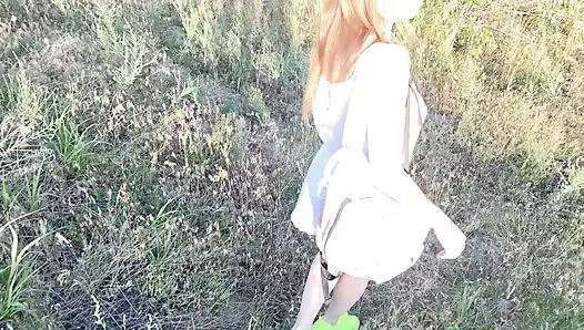 Быстрый анальный трах и анальный кримпай по дороге домой в любительском видео - Mia Bandini