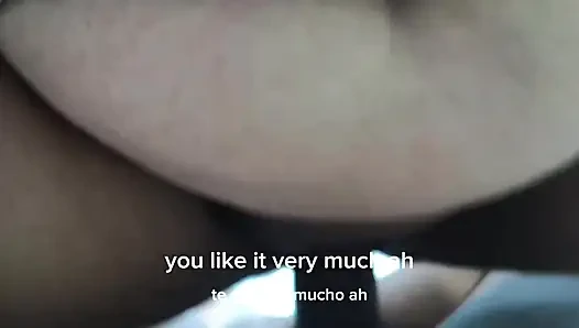 Eine große MILF bringt den Perversen ihres Schwagers zum Kauen. Am Ende lutschte ich seinen Schwanz, bis er meine Muschi fickte und mich voll mit s zurückließ