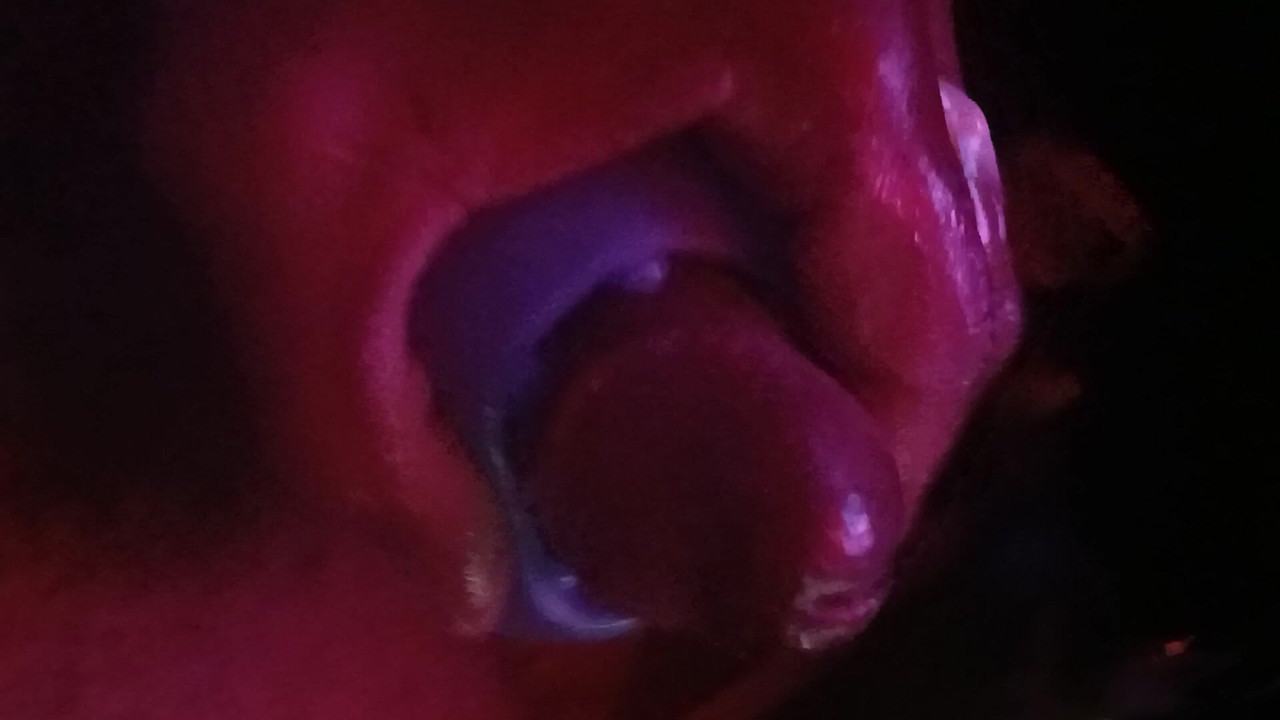 Just some BBC eggplant for you to admire. Almost at its full erections. Tell me what you think.