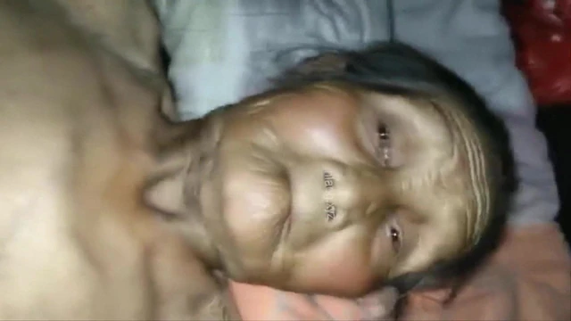 Chinese granny26