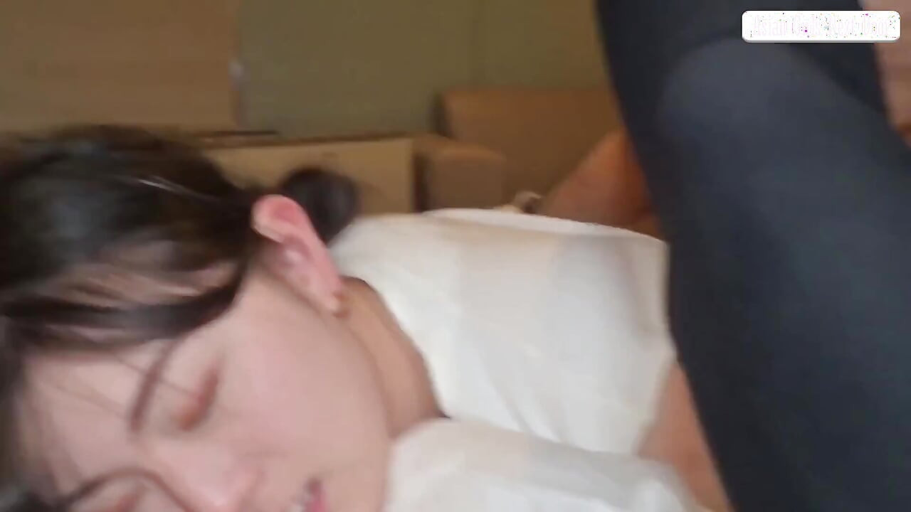 Erotic Therapist Fs Close Technique Ignites Desire, Intense Session Builds Into Overwhelming Creampie Climax Moment
