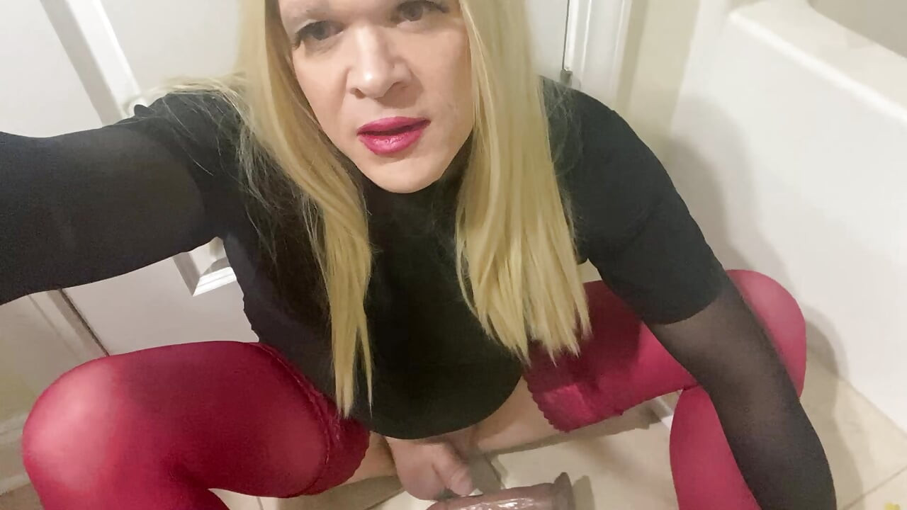 Amateur sissy Crossdresser in lingerie and stockings  talks about her small xock squirting and how she needs cock