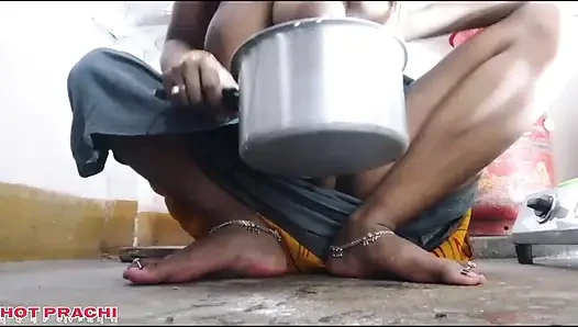 Prachi Apne dudh ka chai banake sasur ji ko piladiya
