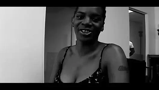 A Cute Black Girl Has an Outdoor Interracial Threesome